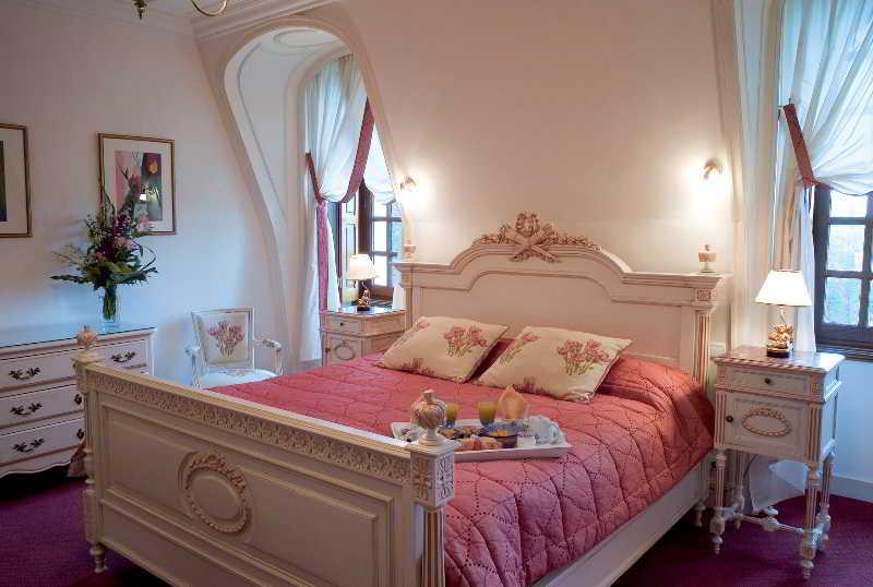 Chateau De Beaulieu Et Magnolia Spa, The Originals Relais Жуе-ле-Тур Екстер'єр фото